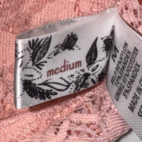 NWT Wishlist Nordstrom rack Racer back -Bra Pink -size medium - Picture 7 of 8